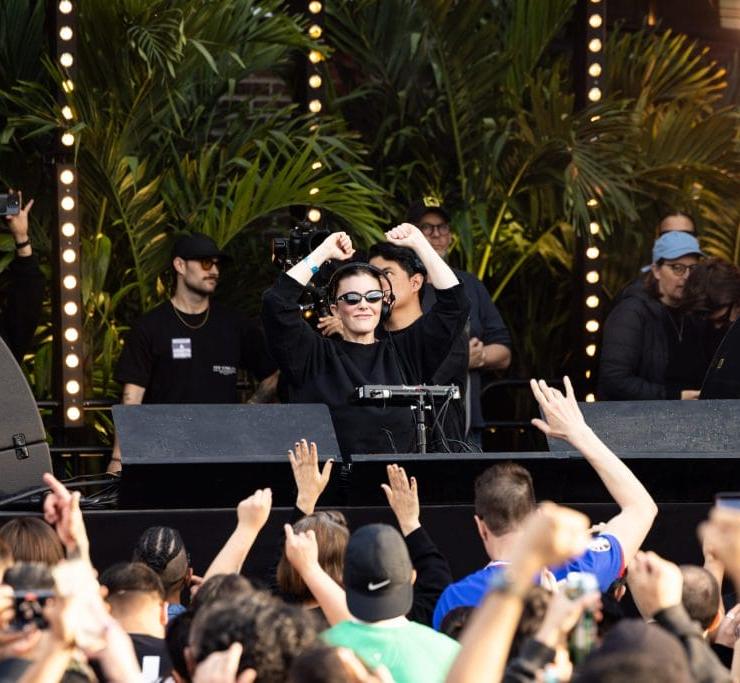 DESNA on Nostalgia, Frequency Techno, and Emotional Timing