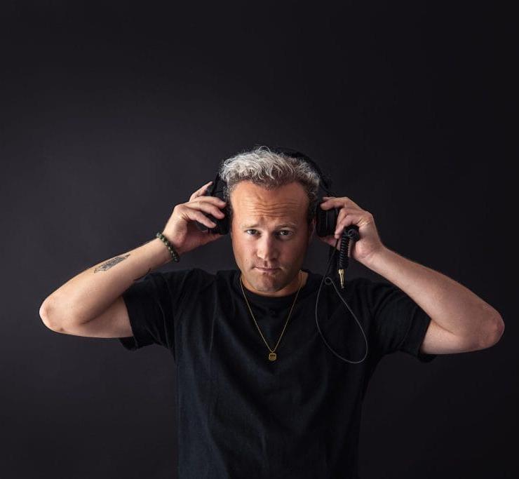 Marco Weber and Em Pathik Deliver Deep Tech Precision on 'Pot Holes'