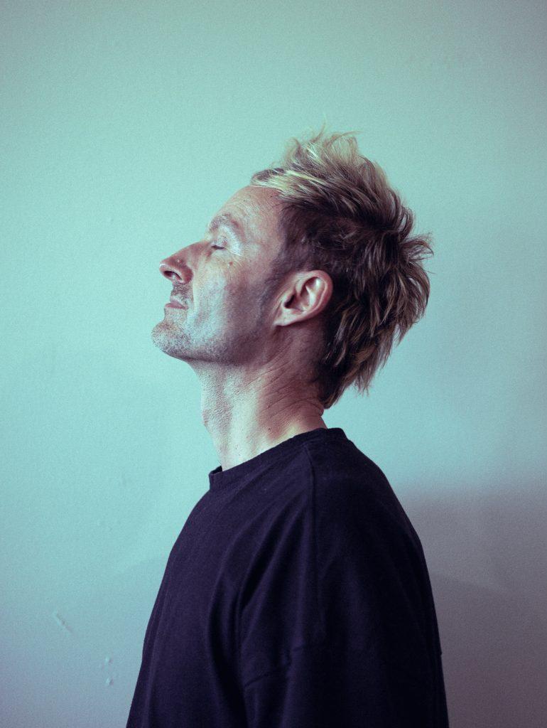 Foam & Sand Explores Neuroscience and Deep Rest on New Album 'Quieter'